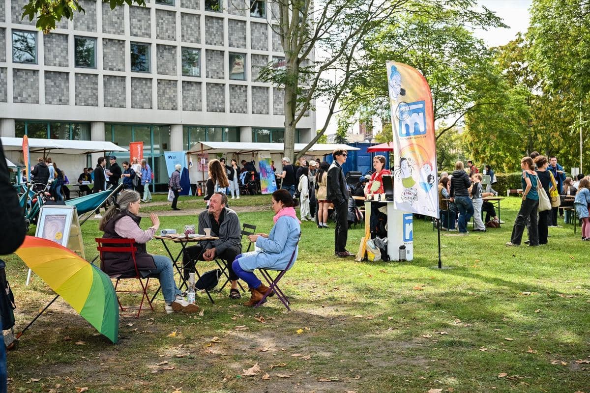 Podiumsdiskussion zum Internationalen Tag der Demokratie